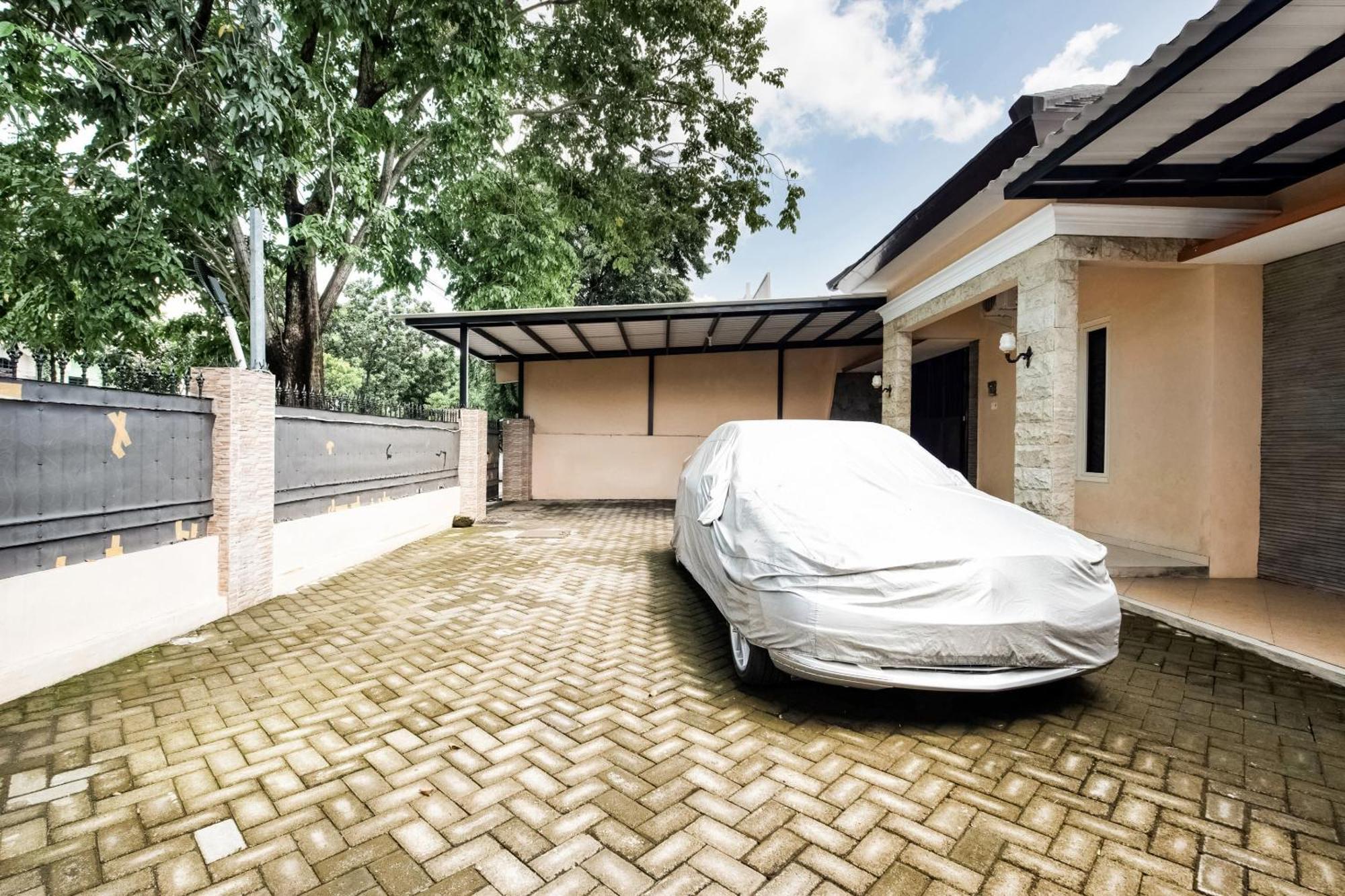 Готель Oyo Life 3398 Griya Rm 19 Syariah Сурабая Екстер'єр фото